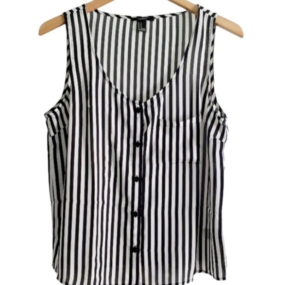 Forever 21 Black & White Striped Button Semi Sheer Sleeveless Scoopneck Top M